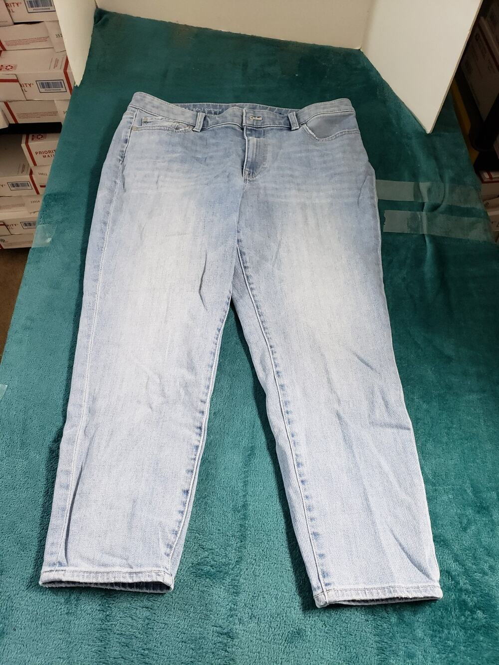 Talbots Jeans Size 12 Petite Womens Blue Stretch Denim Pants Mid Rise Jegging